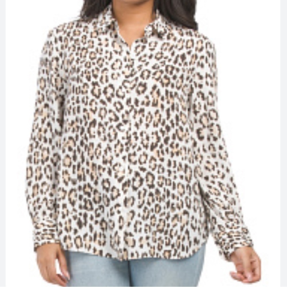 Lucky Brand animal print lightweight buttoned down long sleeves women’s shirt S